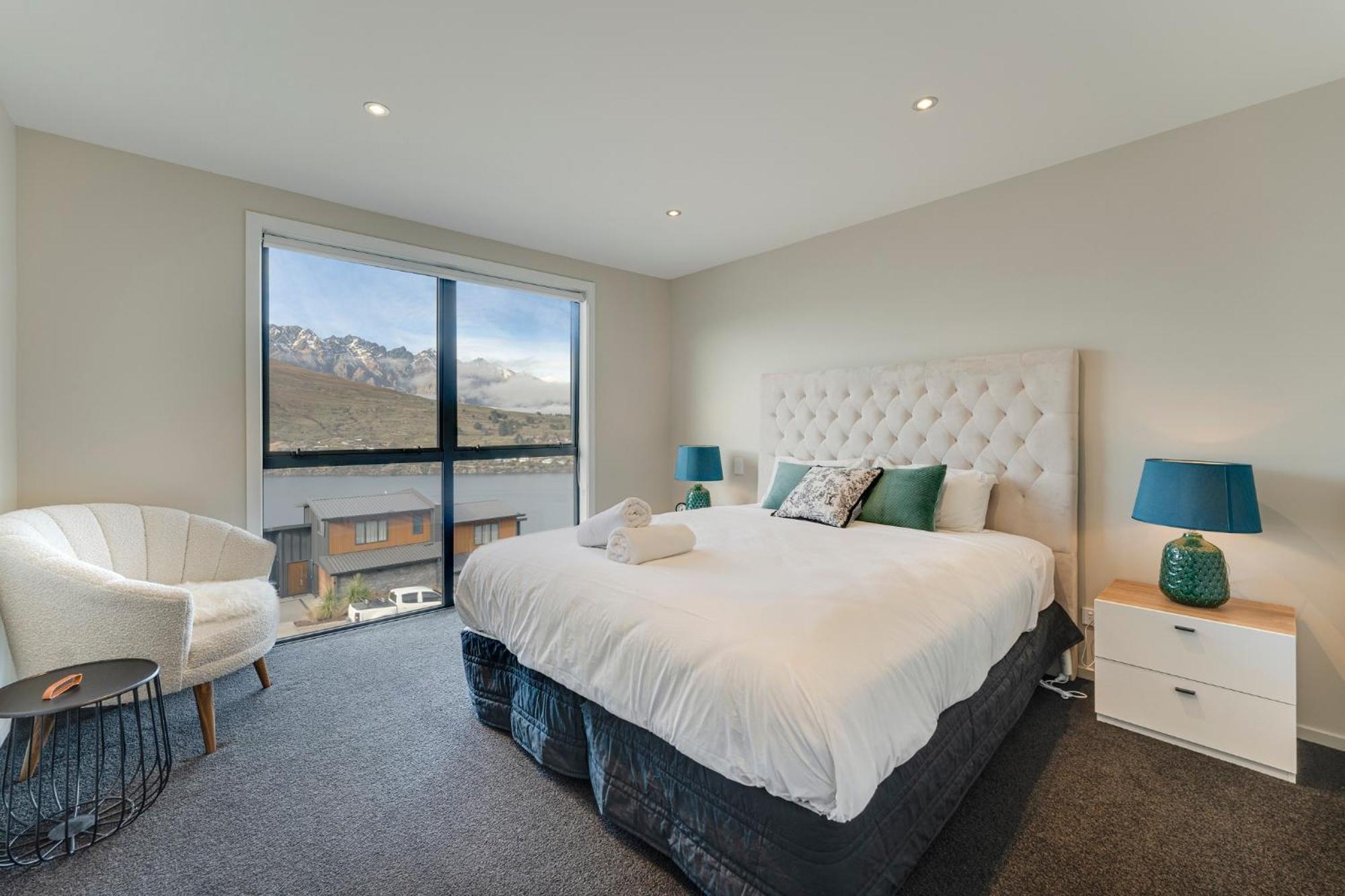 Queenstown Lake And Mountain View Retreat Free Wifi Free Street Parking Экстерьер фото