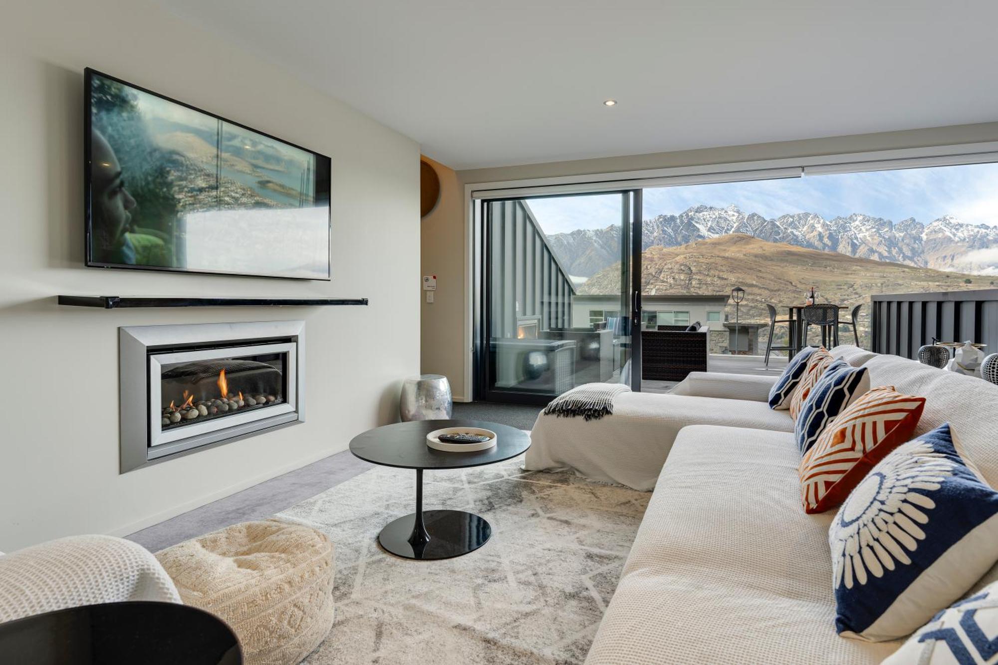 Queenstown Lake And Mountain View Retreat Free Wifi Free Street Parking Экстерьер фото